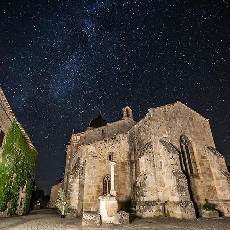 Du Haut Des Remparts Brigueuil Bagian luar foto